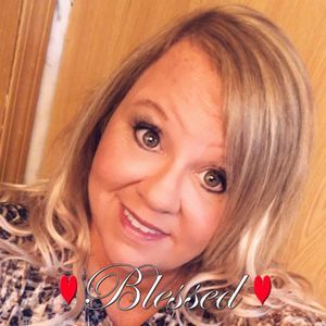 Meet your Posher, Alisa